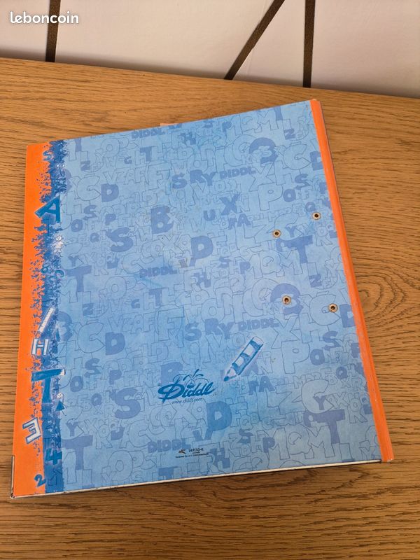 Classeur Diddl avec collection 200 feuilles (image 2)