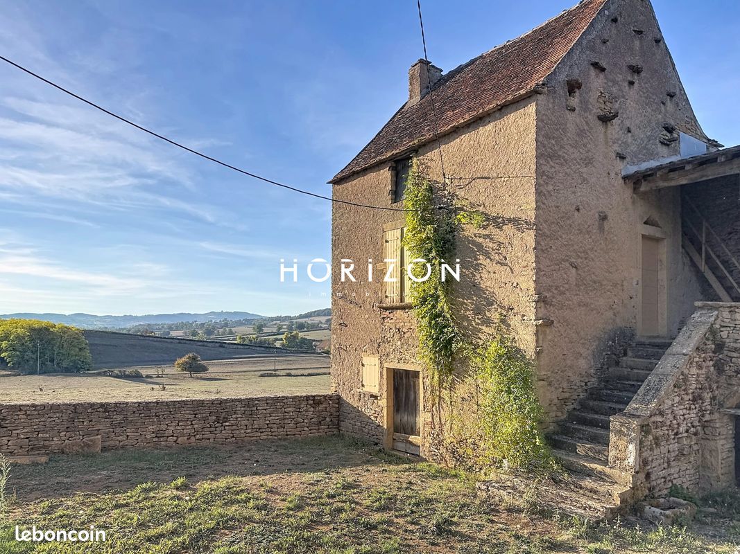 Maison 2 pièces 32 m² · à La Vineuse sur Fregande · 32 m² · 137 000 €