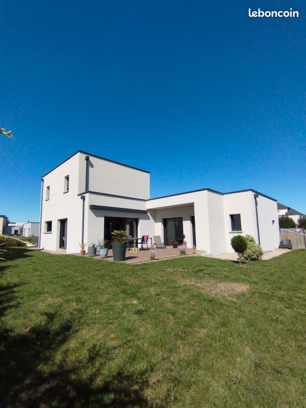 Maison 4 pièces 123 m² · à Cambes-en-Plaine · 123 m² · 485 000 €