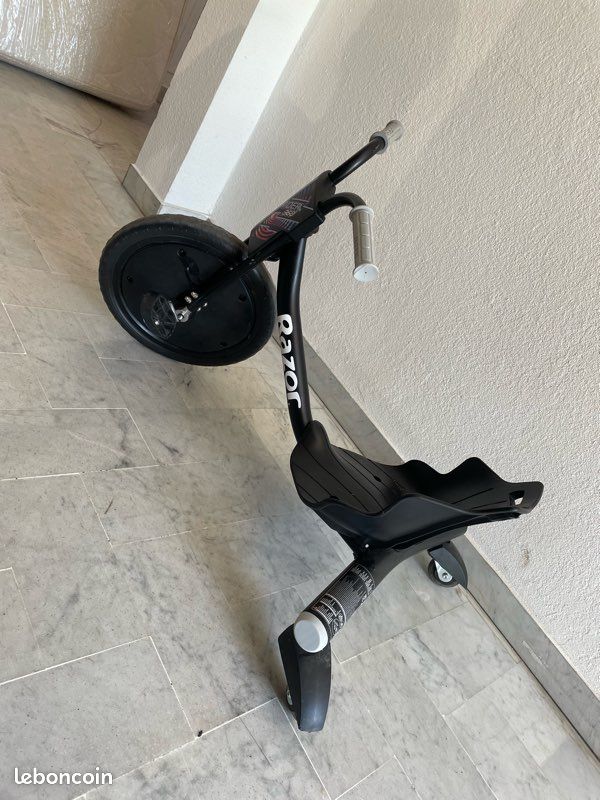 Tricycle / velo (image 3)
