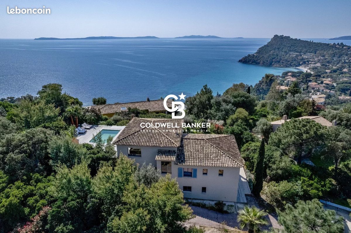 Maison 7 pièces 187 m² · à Rayol-Canadel-sur-Mer · 187 m² · 3 150 000 €