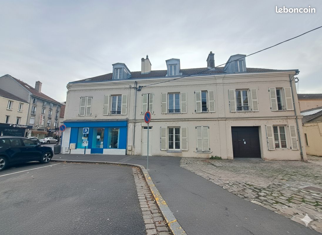 Local commercial 10 pièces 378 m² · à Melun · 378 m² · 781 250 €