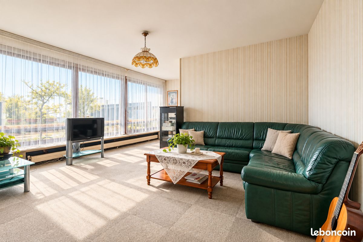 Appartement 5 pièces 101 m² · à Champs-sur-Marne · 101 m² · 238 000 €
