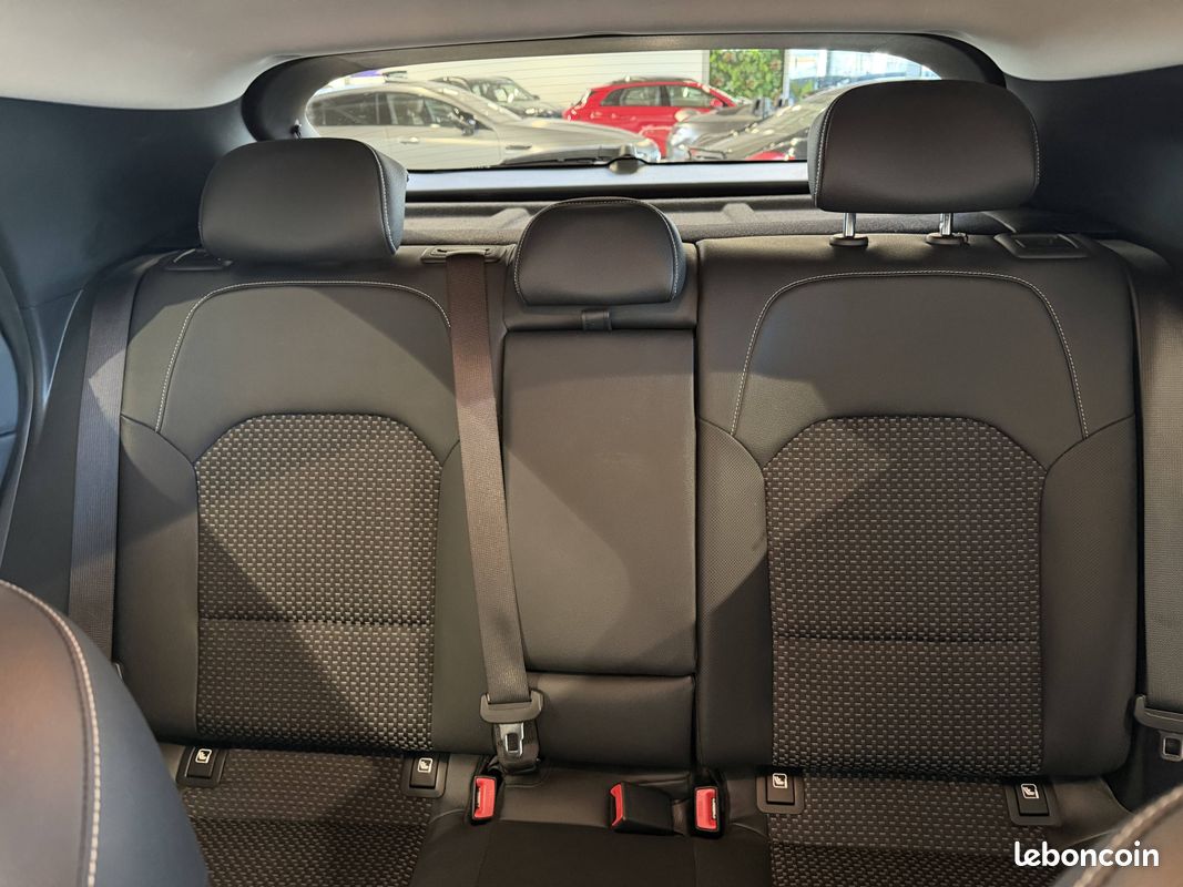 KIA XCeed 1.6 CRDi 136 ch MHEV iBVM6 Design (image 20)
