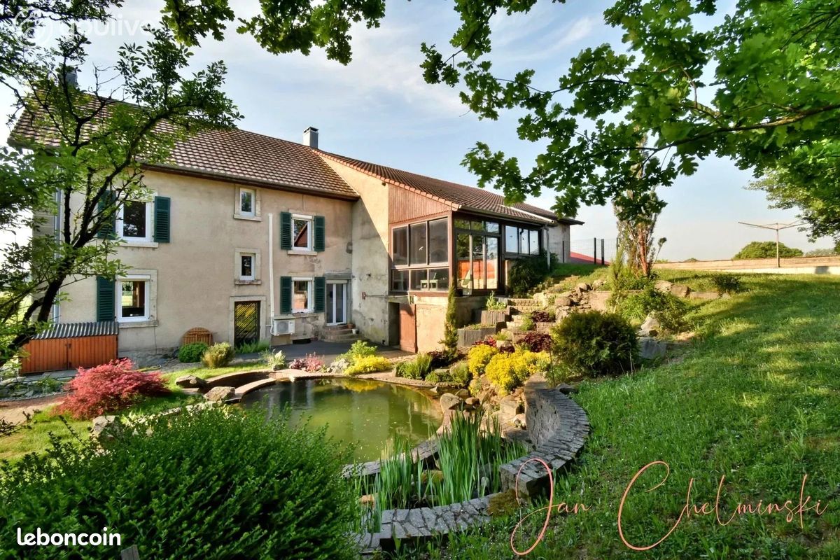 Maison 7 pièces 175 m² · à Bourogne · 175 m² · 296 000 €
