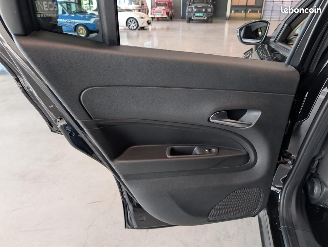 Jeep Avenger ELECTRIQUE 115 kW 4x2 1st Edition 5P (image 39)