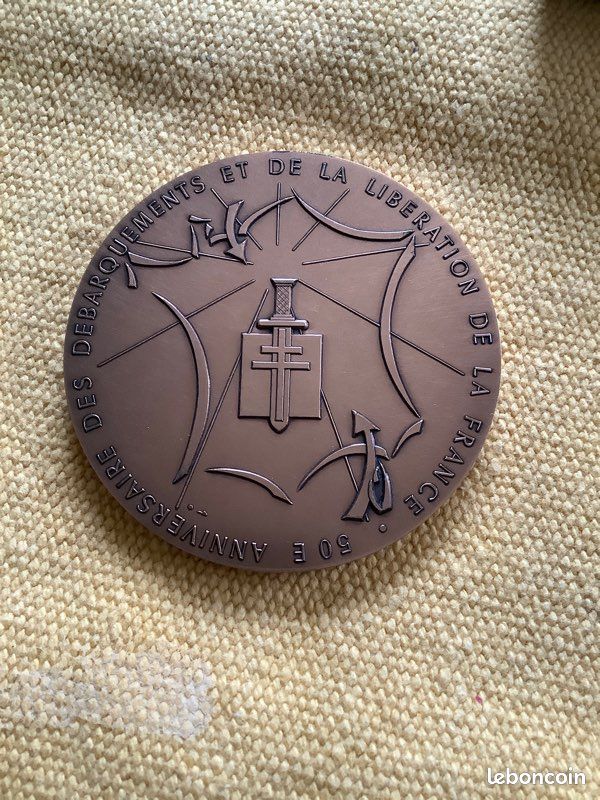 MÉDAILLE COMMANDOS DE France 50ème Anniversaire de la Libération d'Essert EUR 40,00 - FR