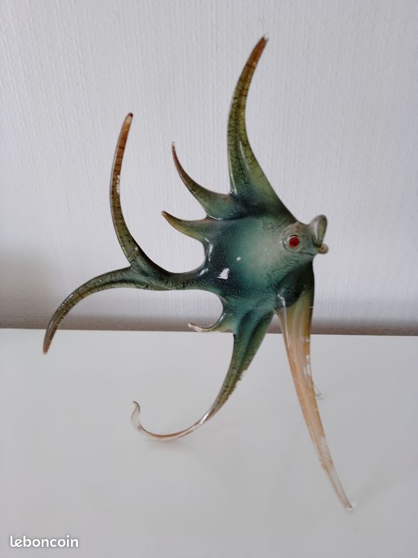 Poisson en verre changeant de couleur avec la météo (image 5)