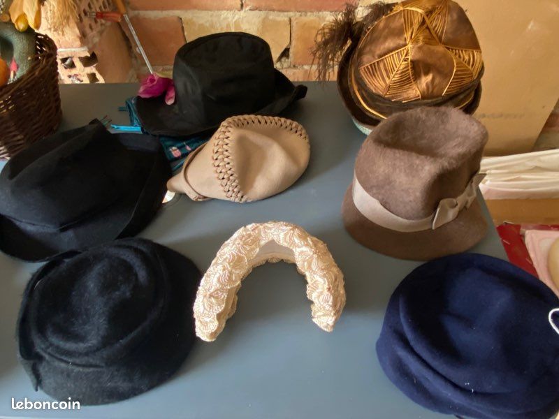 Chapeaux anciens pour déguisement, prix lot attractif (image 2)