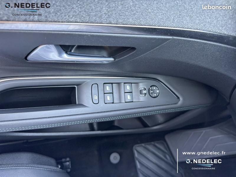Peugeot 3008 1.2 PureTech 130ch S&S Allure Pack EAT8 (image 20)