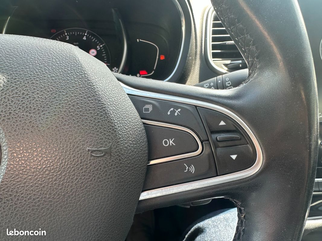 Renault scenic intens bose sound system - 1.3l tce 140ch - cam rec - carplay - clim auto - park assist (image 30)