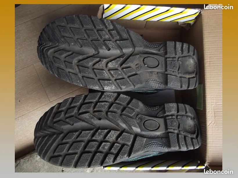 Chaussures de sécurité neuves (image 2)