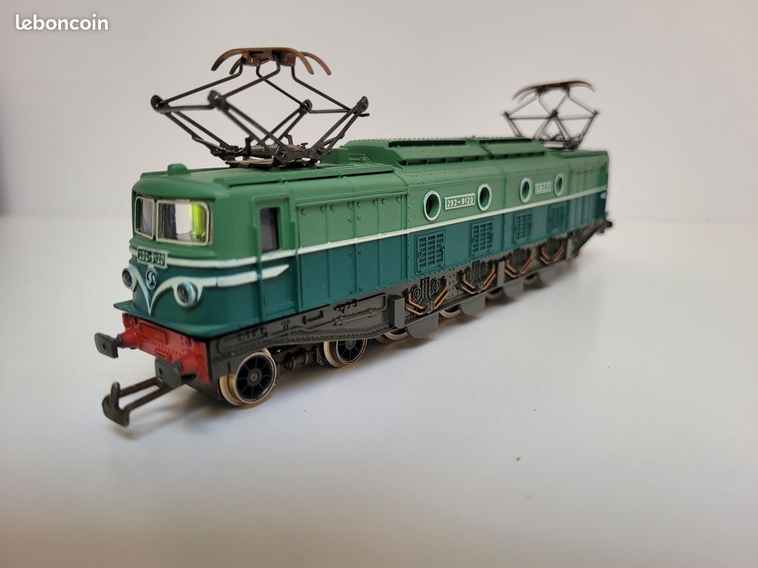 JOUEF 8483 HO - Locomotive 2D2 9100 ép III SNCF - 9135 - Jouef France