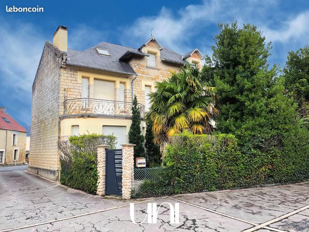 Maison 8 pièces 212 m²