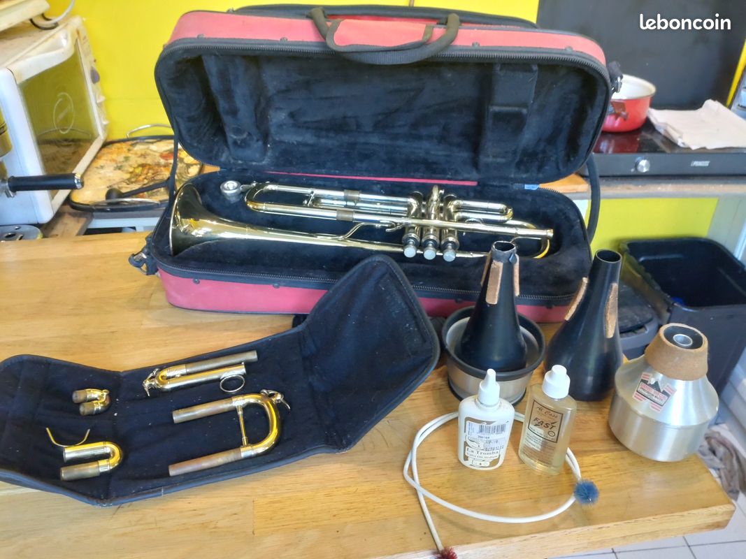 Trompette Antoine Courtois Conservatoire 422 ut/sib (image 1)