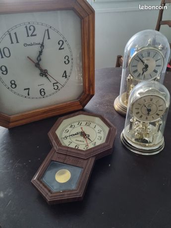 Lot de verres bombés pour pendule ou réveil diamètre 72 79 83 et 89 mm - Collection