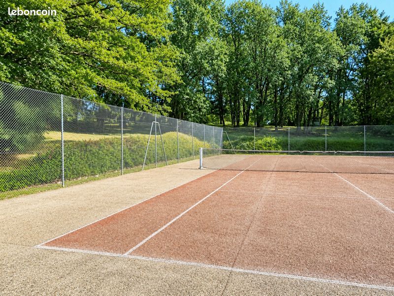 Terrain 8 000 m² Cressensac · à Cressensac-Sarrazac · 77 000 €