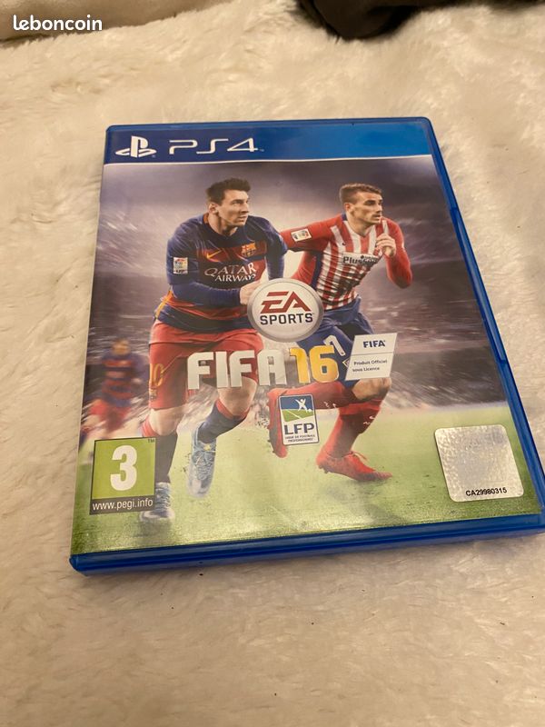 Jeux PS4 - FIFA 16 (image 1)