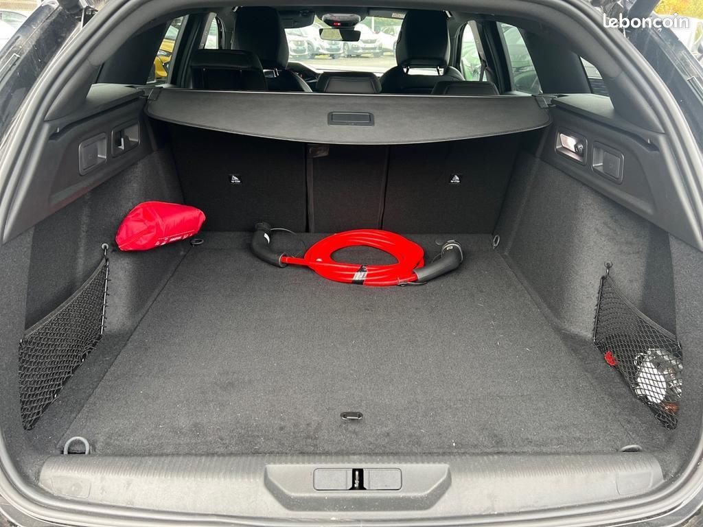 Peugeot 308 SW ELECTRIQUE 54 kWh 156ch GT (image 22)