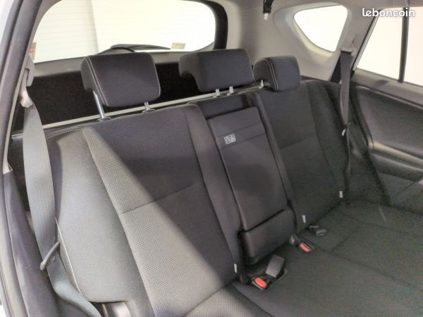 Toyota RAV4 hybride 2018 Tendance 197ch 2WD (image 6)