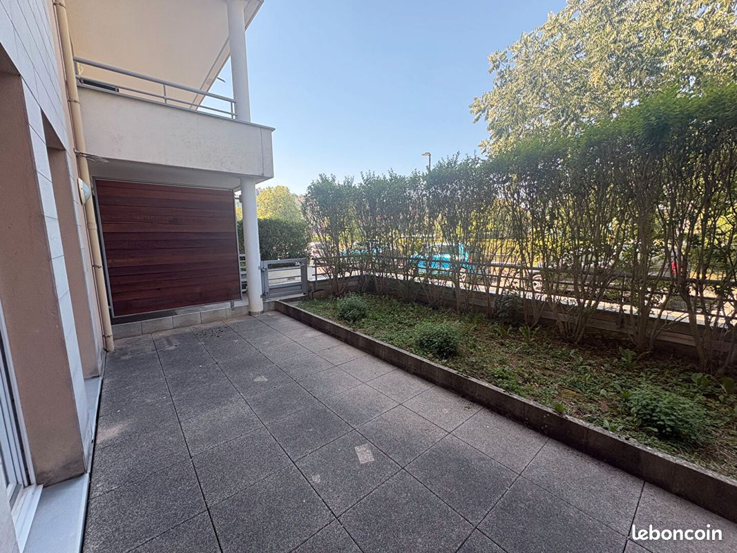 Appartement 3 pièces 65 m² · à Besançon · 65 m² · 870 €