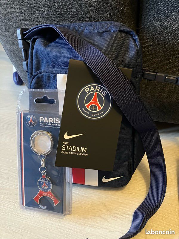 Paris Saint-Germain Porte cles Officiel Supporter PSG - Football Ligue