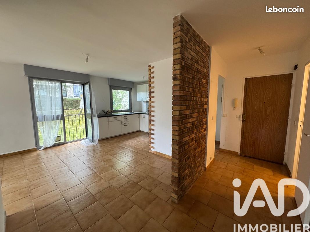 Appartement 5 pièces 80 m² · à Grigny · 80 m² · 99 000 €