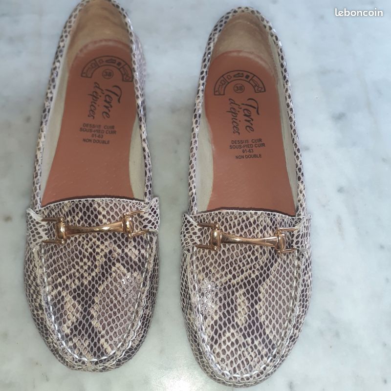 Escarpins En Cuir Lézard Beige - Talons Cône - Pointure 35 - Marque Alzados - Neufs
