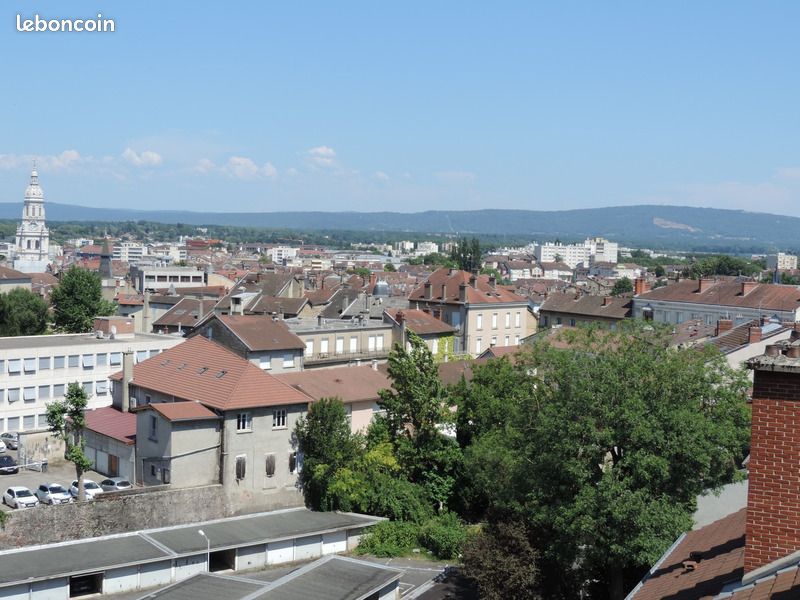 Appartement 3 pièces 109 m² · à Bourg-en-Bresse · 109 m² · 275 000 €