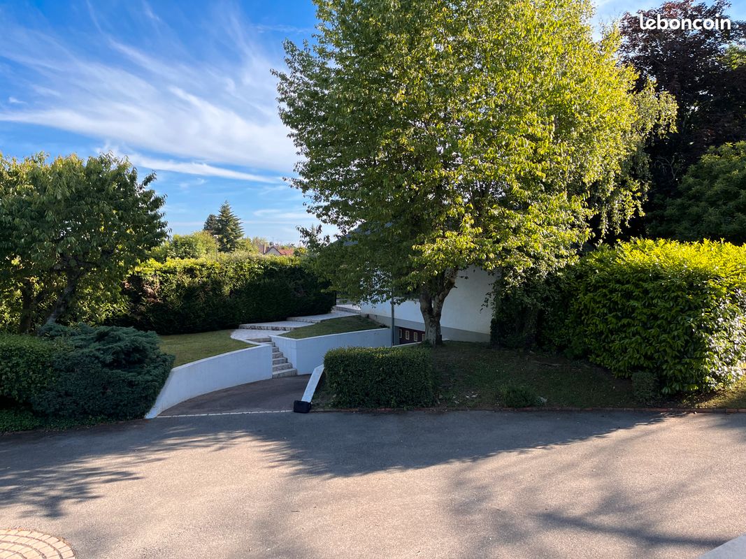 Varennes-Vauzelles – Maison d’exception avec piscine et jardin arboré. Tennis (image 4)