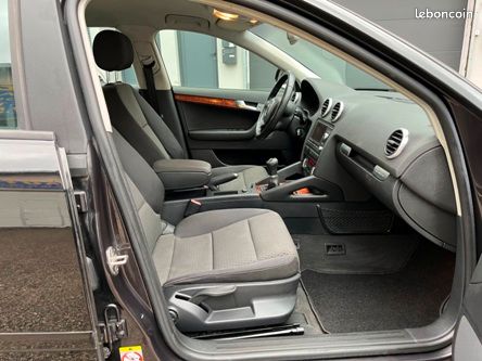 Audi a3 quattro 4x4 2.0 tdi 170cv gps clim possibilité de garantie 12 / 24 / 36 mois (image 4)