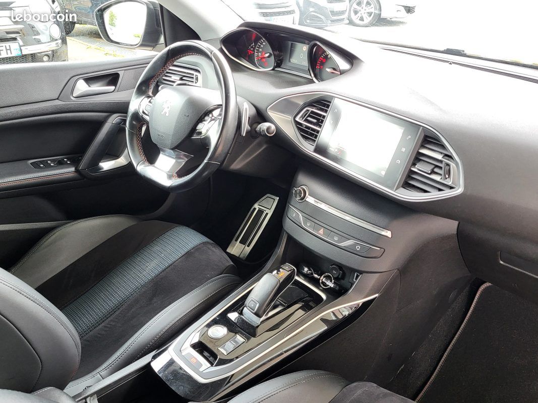 Peugeot 308 ii (lb_, lp_, lw_, lh_, l3_) 1.2 thp 130 2018 (image 19)