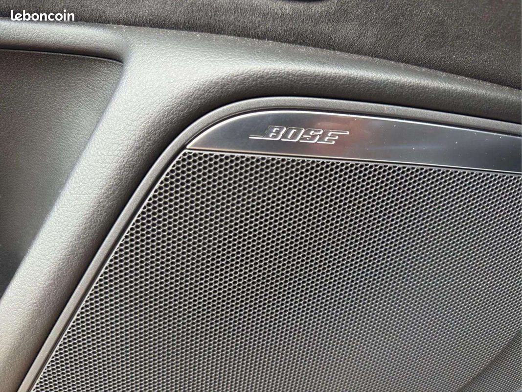 Audi RS6 Avant Performance * 605 ch * Quattro * Caméra 360 * Toit Pano * ACC (image 25)