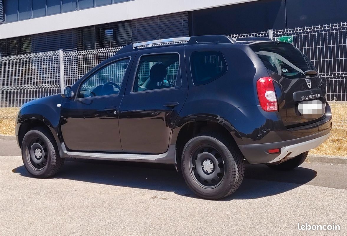 Dacia DUSTER 1.5 DCI 110CH 4X4 (image 2)