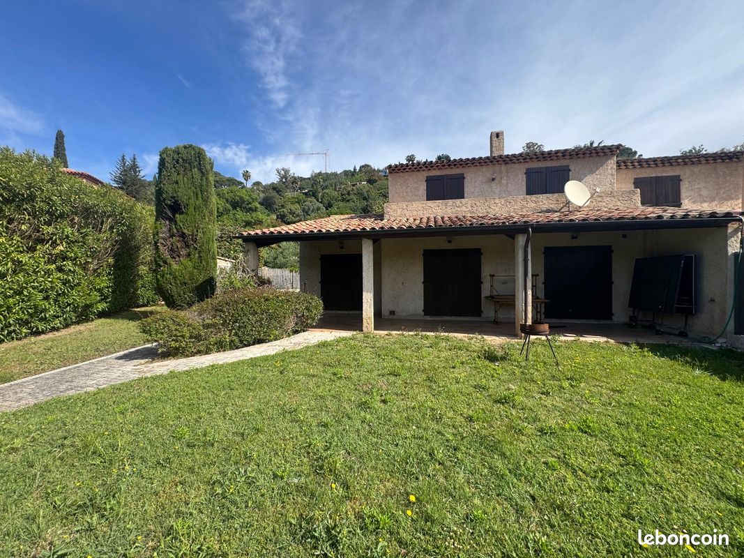 Maison 5 pièces 120 m² · à Mandelieu-la-Napoule · 120 m² · 645 000 €