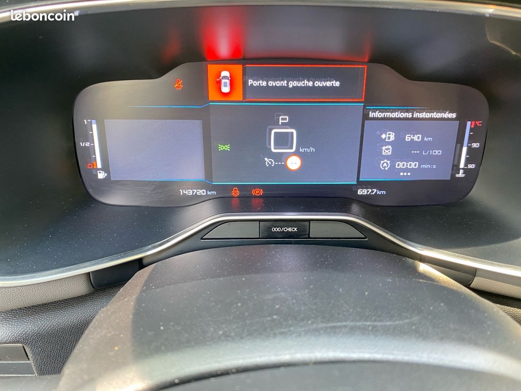 CITROEN C5 1.5 BLUE HDI 130 BUSINESS + EAT - 130Ch - Garantie 12 mois (image 14)