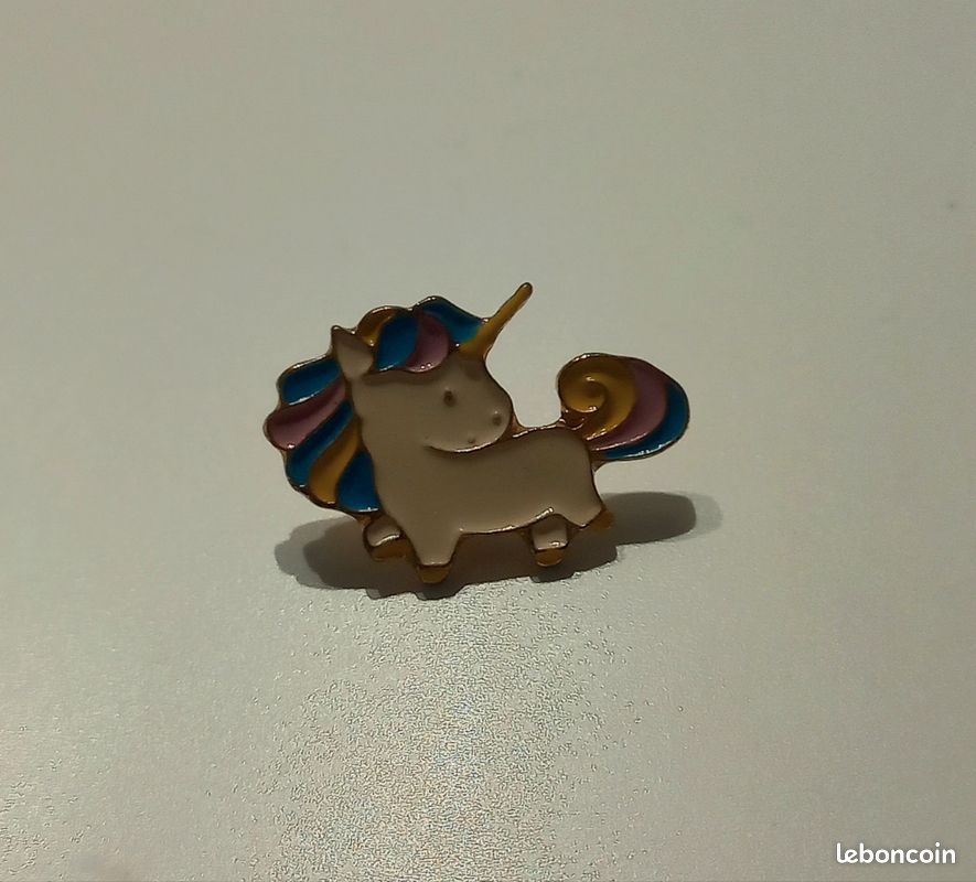 Je Suis Une Licornasse Cadeau, Licorne Cadeau Connasse Sweatshirt