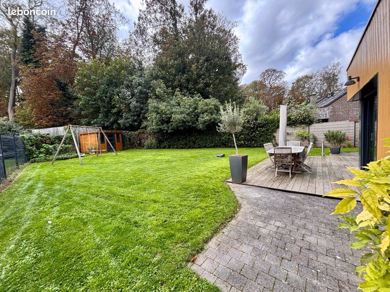 Maison 6 pièces 142 m² · à Loos · 142 m² · 590 000 €