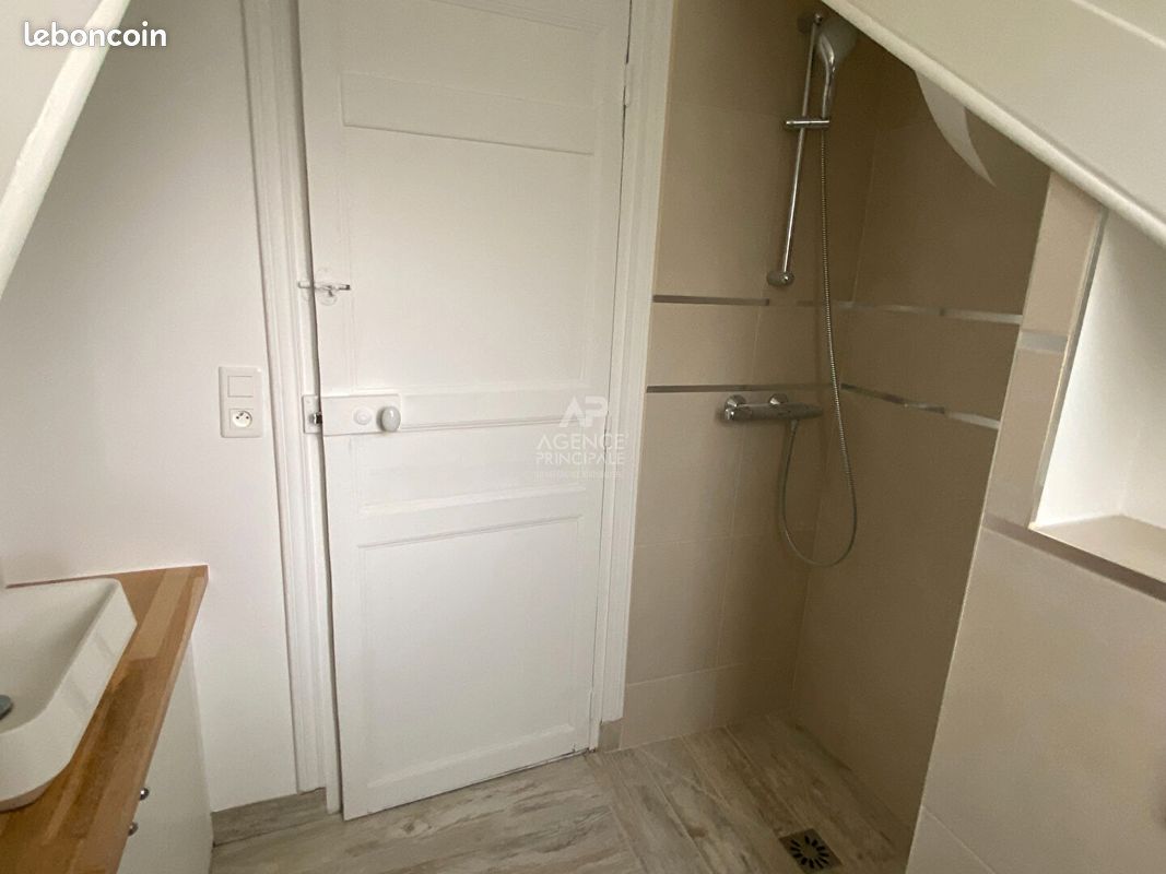 Appartement a louer saint-germain-en-laye - 5 pièce(s) - 135 m2 - Surfyn