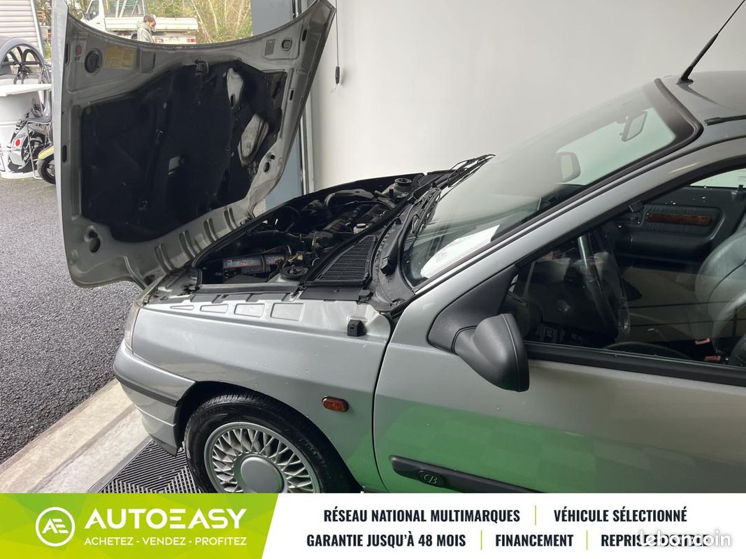 Renault Clio baccara 1.8 90 ch boite automatique / Youngtimer (image 18)