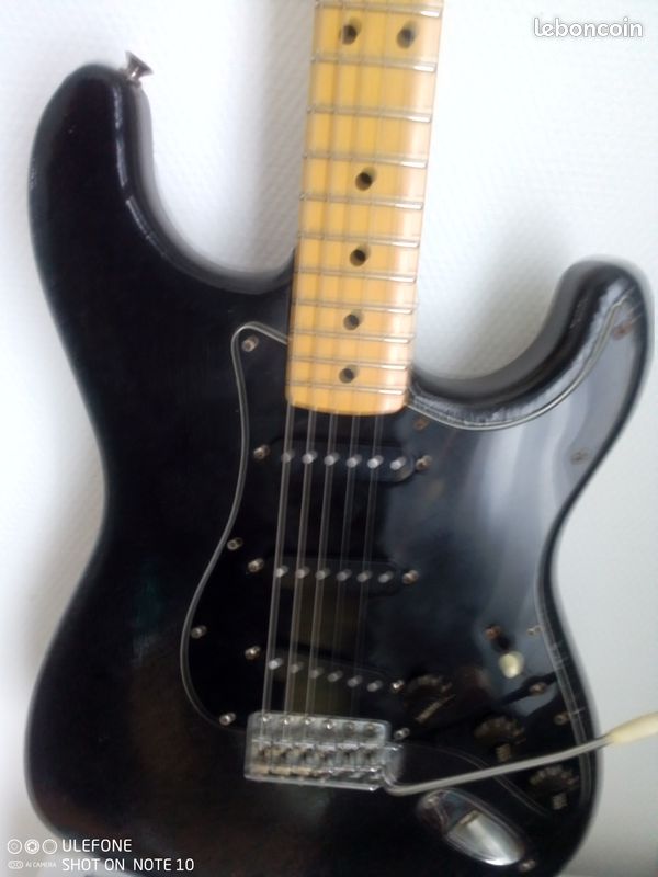 Fender Stratocaster US 1979 (image 2)