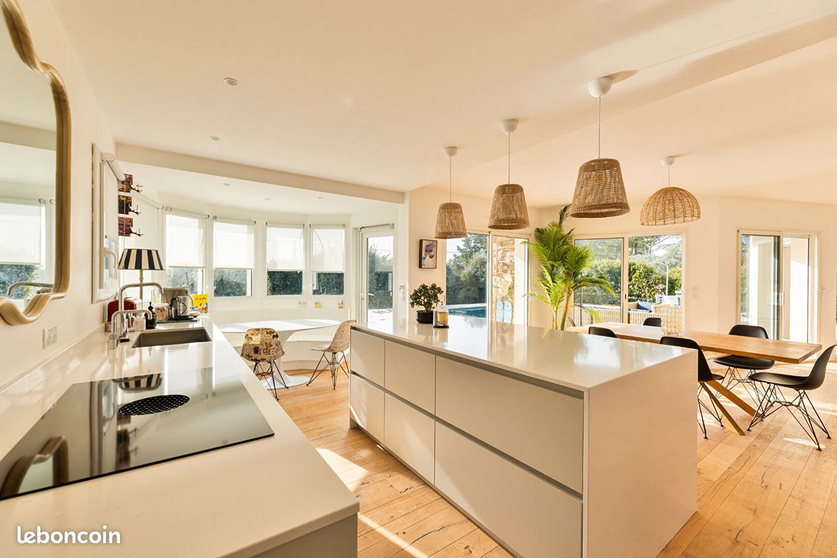Maison 7 pièces 250 m² · à La Baule-Escoublac · 250 m² · 1 745 150 €