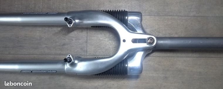 Vintage Ciclolinea garde-boue avant pour vélo de course 28 noir | RSF077
