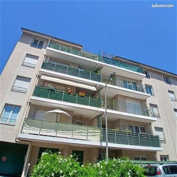 Appartement 2 pièces 53 m² · à Villeurbanne · 53 m² · 215 000 €