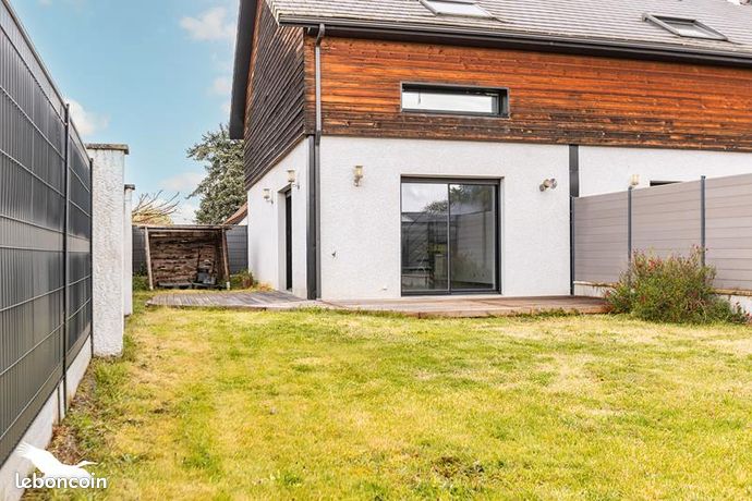 Triplex 4 pièces 95 m²