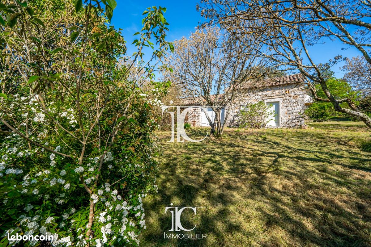 Maison 1 pièce 40 m² · à Les Vans · 40 m² · 150 000 €