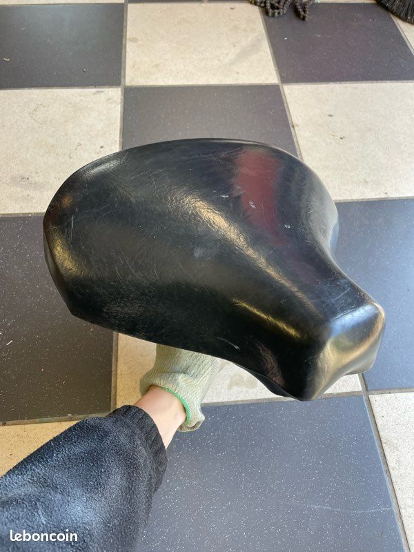 ANCIENNE SELLE DE vélo cuir sur ressorts  PRYMA 24  Croupon spécial marron EUR 60,00 - FR