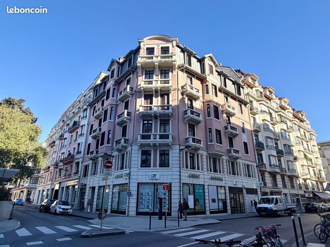 Appartement 2 pièces 55 m² · à Annecy · 55 m² · 378 000 €