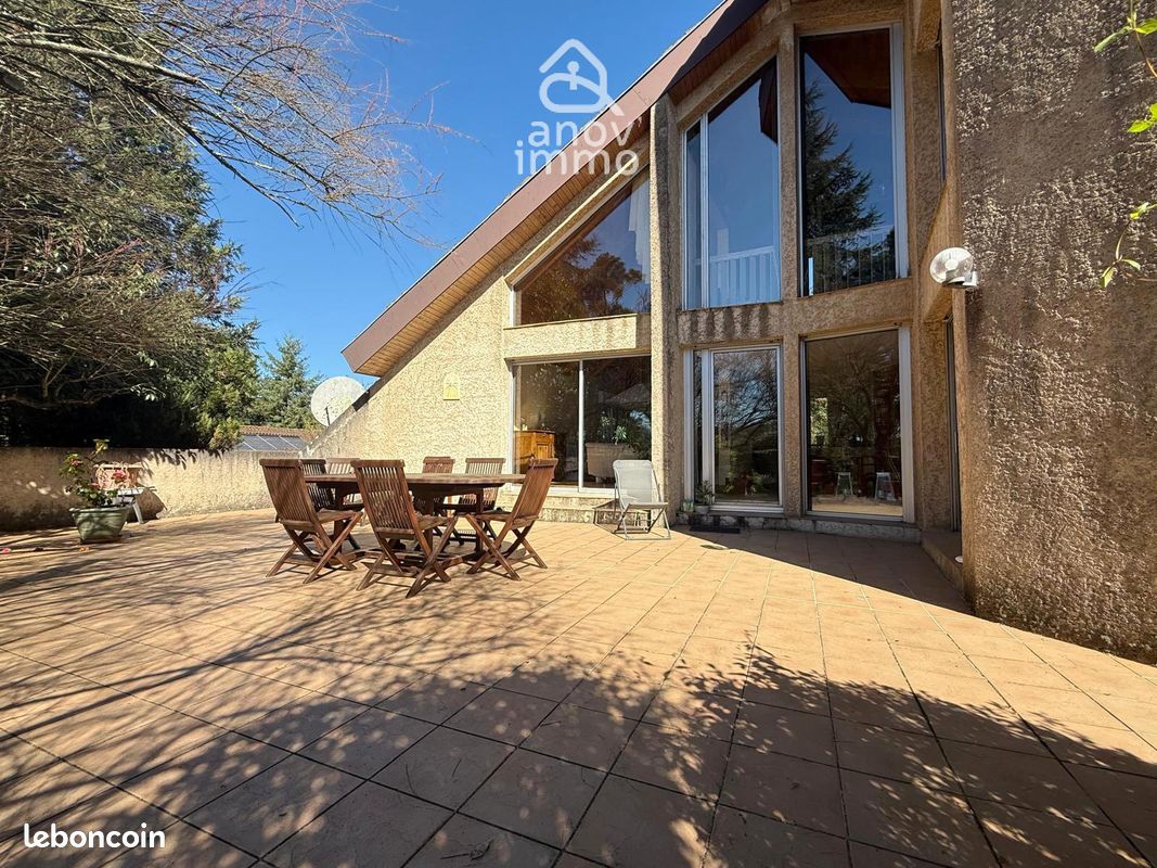 Maison 7 pièces 190 m² · à Fléac · 190 m² · 360 000 €
