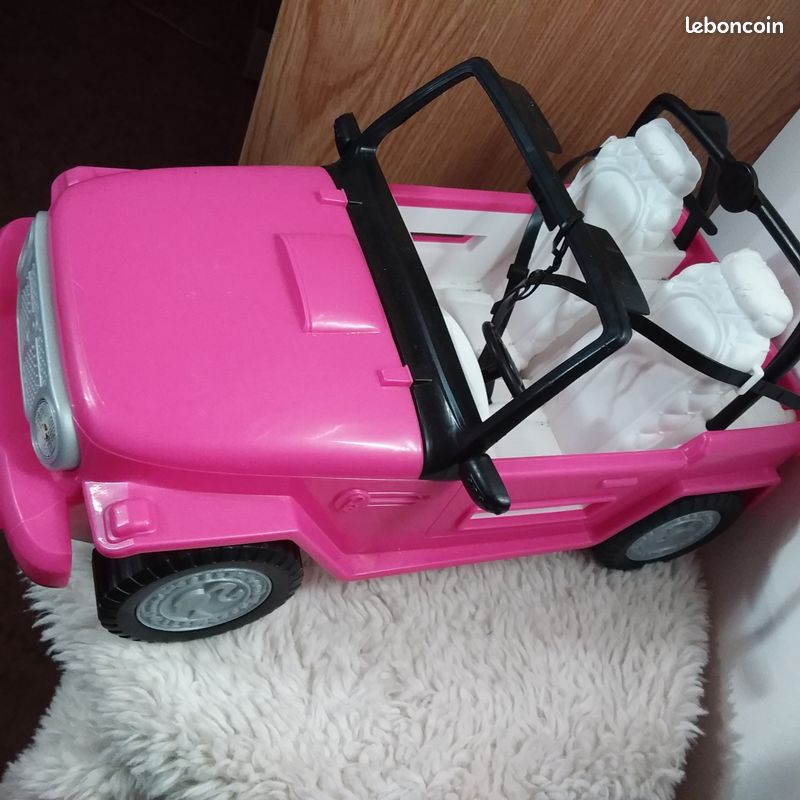 Voiture barbie rose (image 2)